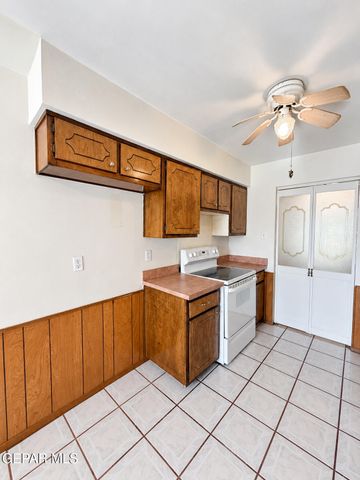 9868 MINUTEMAN Street, El Paso, TX 79924
