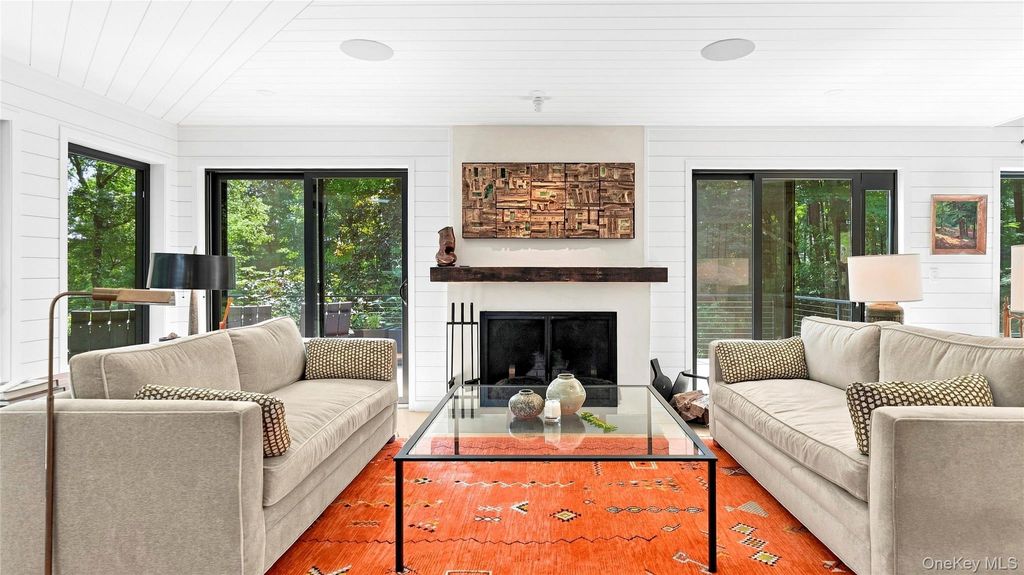 1114 Barrett Circle W, Carmel, NY 10512 — photo 4