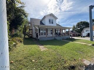 921 Edgemont Avenue, 1-2, Bristol, TN 37620