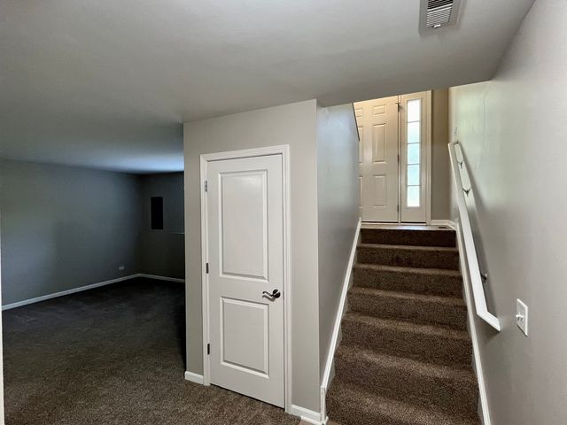 S057 Kerry Court, Winfield, IL 60190