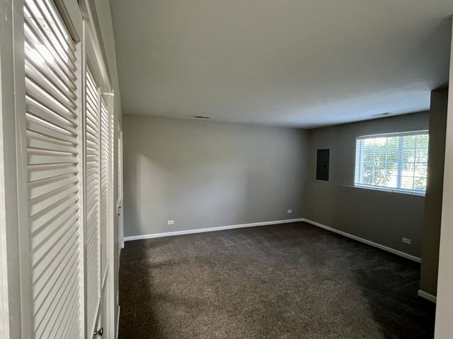S057 Kerry Court, Winfield, IL 60190