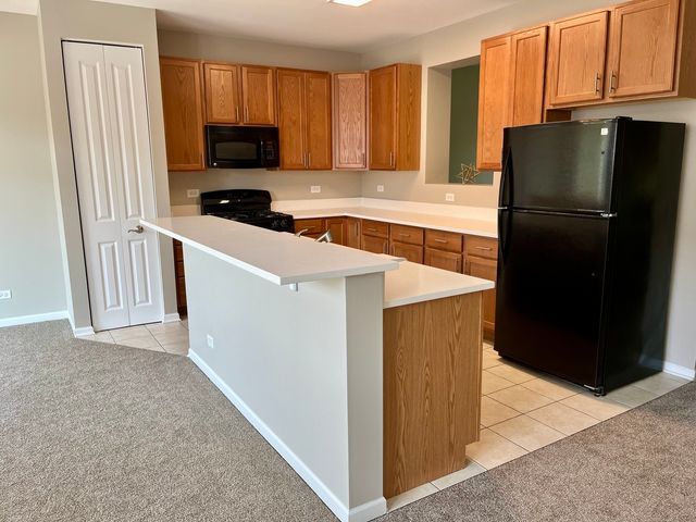 S057 Kerry Court, Winfield, IL 60190