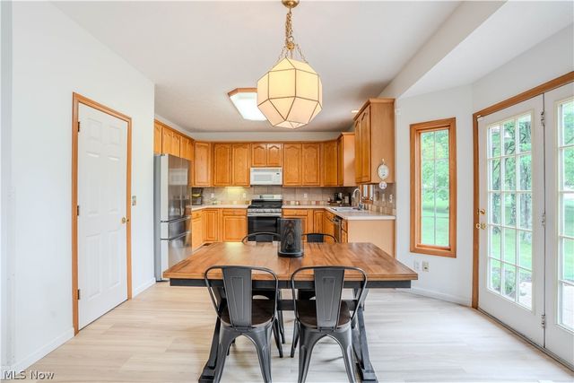 10203 Forestwood Lane, North Royalton, OH 44133