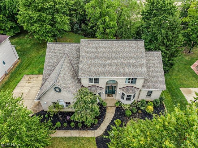 10203 Forestwood Lane, North Royalton, OH 44133