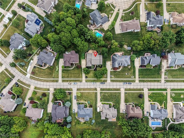 10203 Forestwood Lane, North Royalton, OH 44133
