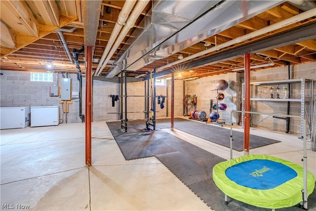 10203 Forestwood Lane, North Royalton, OH 44133