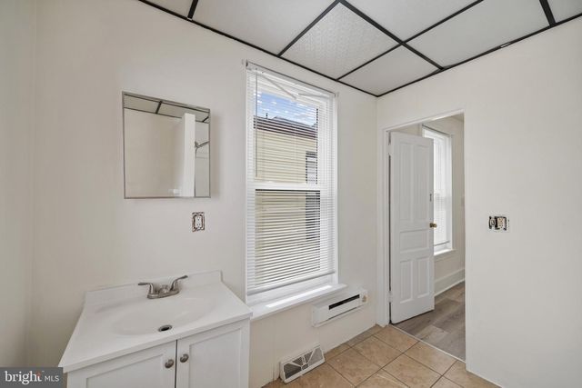 1359 N 10TH ST, Reading, PA 19604