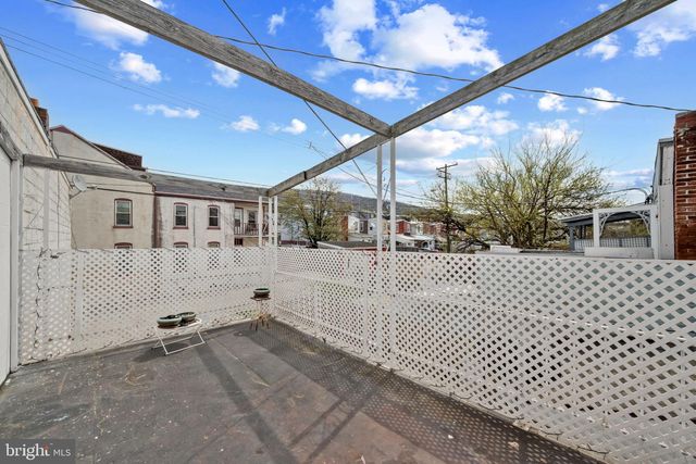 1359 N 10TH ST, Reading, PA 19604