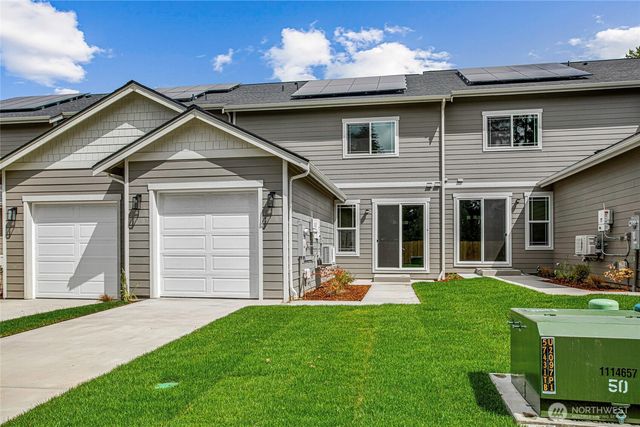 1410 E 51st Street, Tacoma, WA 98404