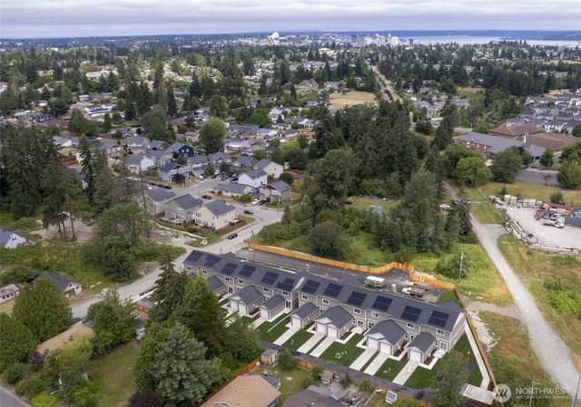 1410 E 51st Street, Tacoma, WA 98404