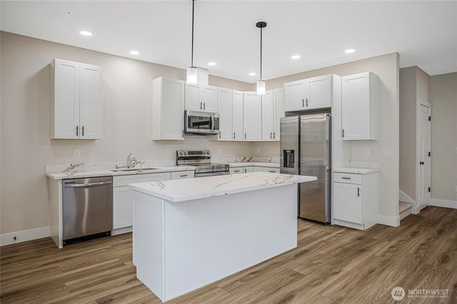 1410 E 51st Street, Tacoma, WA 98404