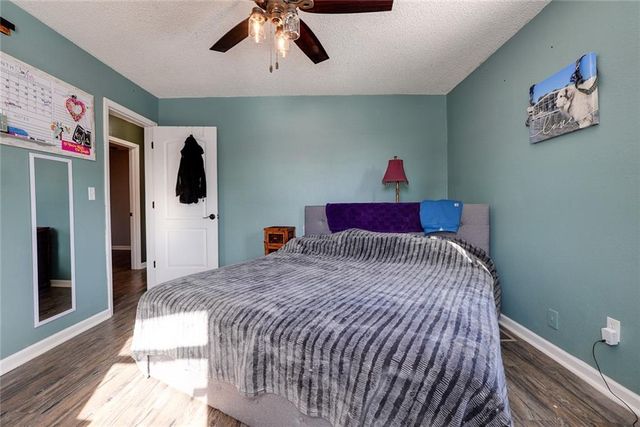 1808 SE Kingsway Street, Oak Grove, MO 64075