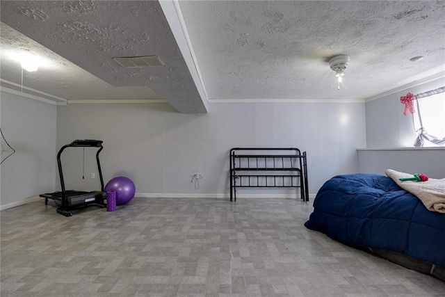 1808 SE Kingsway Street, Oak Grove, MO 64075