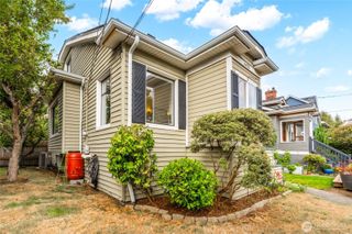 1423 33rd Avenue, Seattle, WA 98122