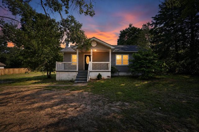 116 South Avenue, Spartanburg, SC 29306