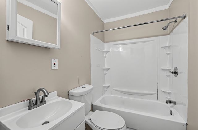 116 South Avenue, Spartanburg, SC 29306