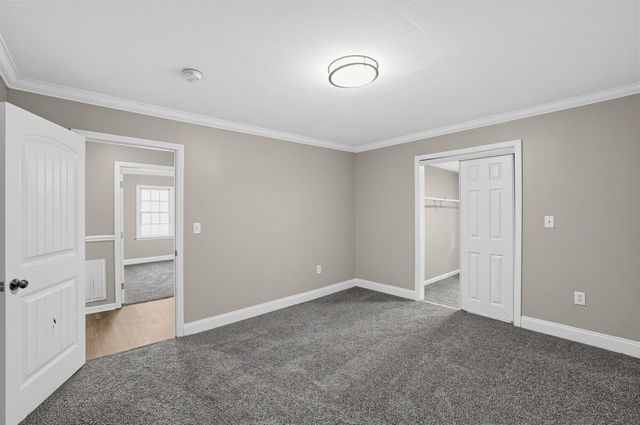 116 South Avenue, Spartanburg, SC 29306