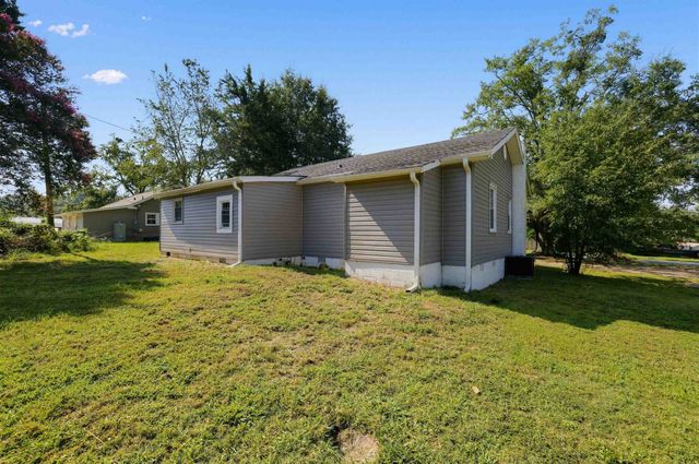 116 South Avenue, Spartanburg, SC 29306