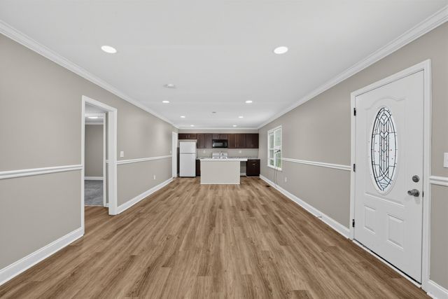 116 South Avenue, Spartanburg, SC 29306