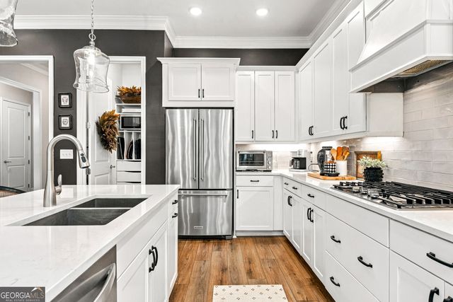1945 Finnish Lane, Kennesaw, GA 30152