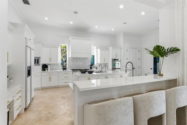 11513 Green Bayberry Drive, Palm Beach Gardens, FL 33418