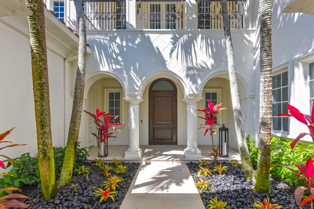 11513 Green Bayberry Drive, Palm Beach Gardens, FL 33418