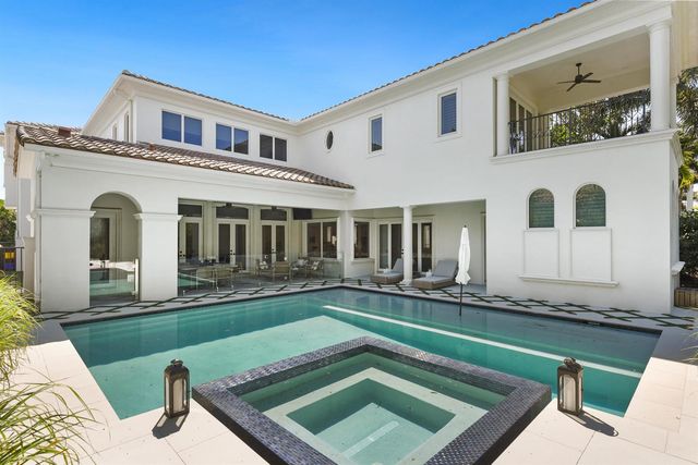 11513 Green Bayberry Drive, Palm Beach Gardens, FL 33418
