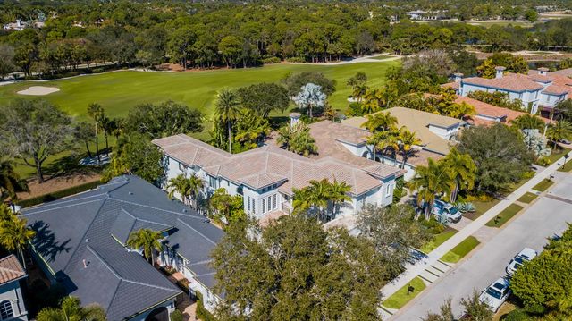 11513 Green Bayberry Drive, Palm Beach Gardens, FL 33418