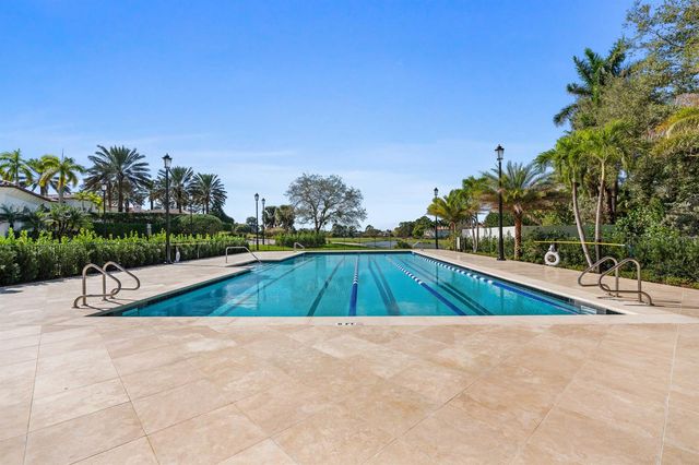 11513 Green Bayberry Drive, Palm Beach Gardens, FL 33418
