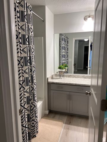 3326 S COOPER ST, Syracuse, UT 84075