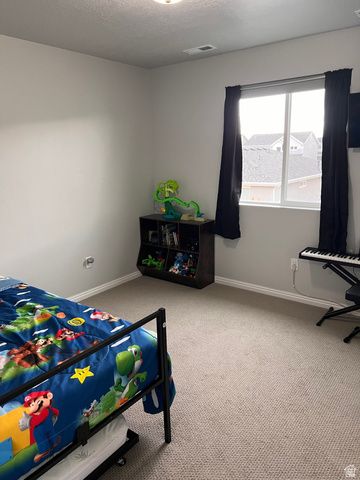 3326 S COOPER ST, Syracuse, UT 84075