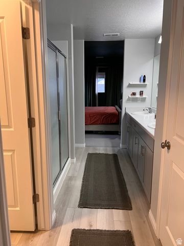 3326 S COOPER ST, Syracuse, UT 84075