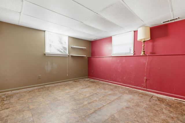 184 Putting Green Road, Trumbull, CT 06611