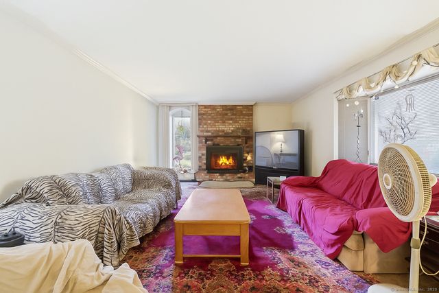 184 Putting Green Road, Trumbull, CT 06611