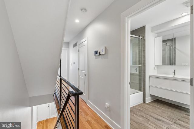 3825 MOUNT VERNON ST, Philadelphia, PA 19104