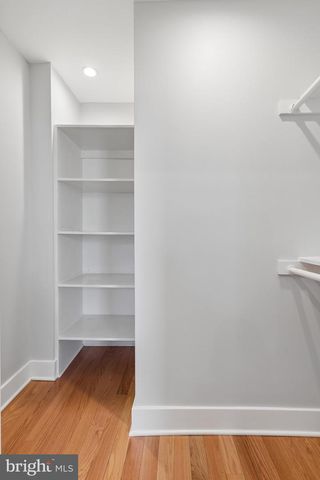 3825 MOUNT VERNON ST, Philadelphia, PA 19104