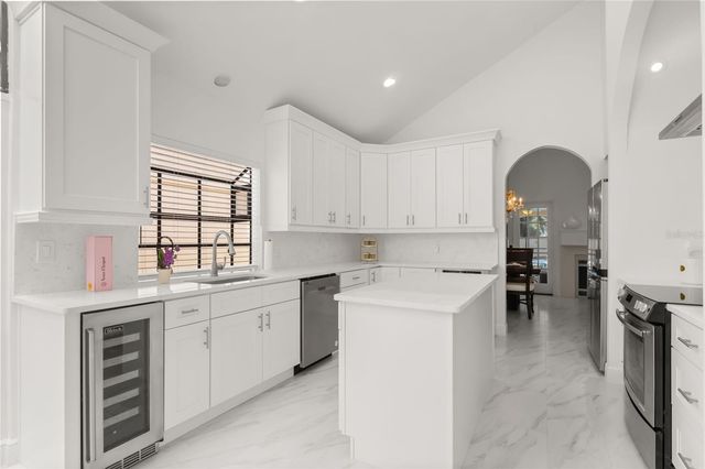2480 VIA GENOVA, Apopka, FL 32712
