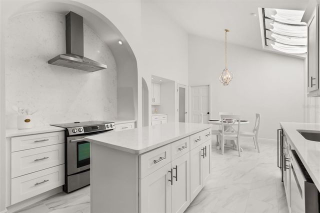 2480 VIA GENOVA, Apopka, FL 32712