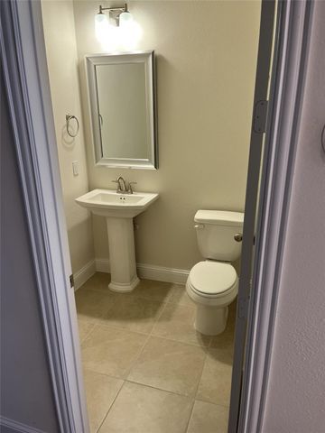 338 Almanor Street, Lewisville, TX 75056