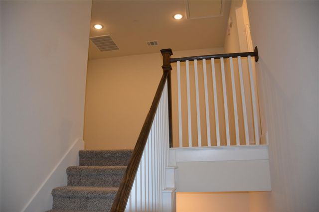 338 Almanor Street, Lewisville, TX 75056