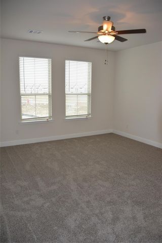 338 Almanor Street, Lewisville, TX 75056