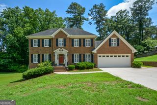 1333 Concord Circle SW, Lilburn, GA 30047