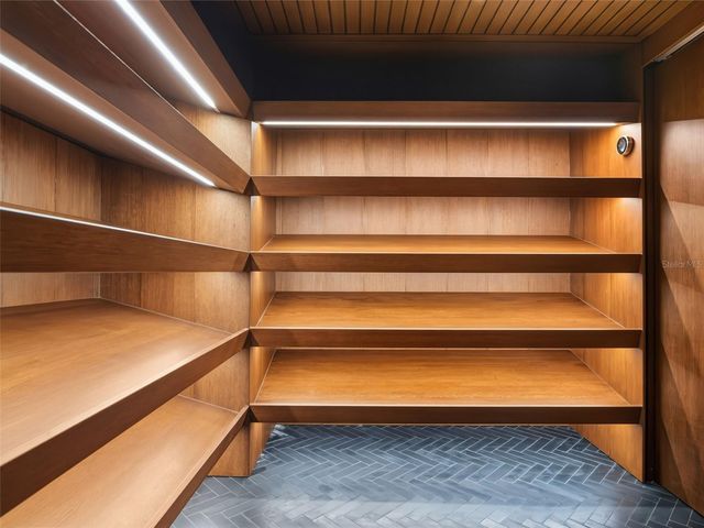 1336 COLLEGE POINT, Winter Park, FL 32789