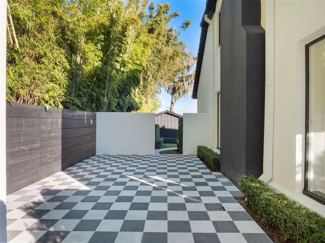 1336 COLLEGE POINT, Winter Park, FL 32789