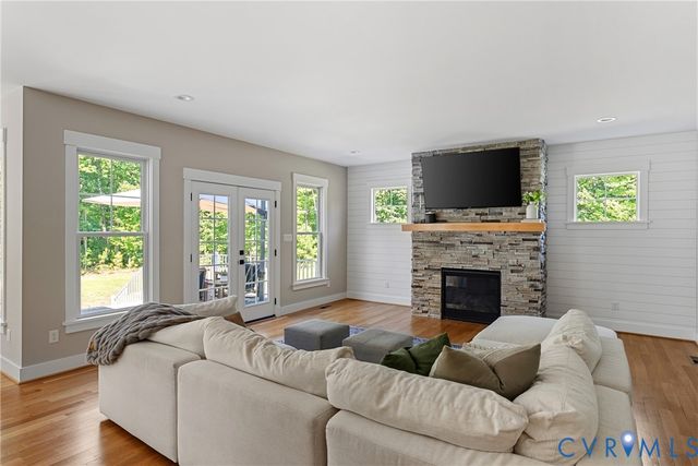 13003 Farrington Place Ln, Hanover, VA 23059