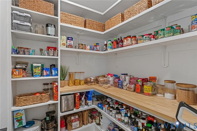 13003 Farrington Place Ln, Hanover, VA 23059