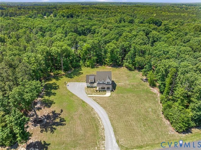 13003 Farrington Place Ln, Hanover, VA 23059