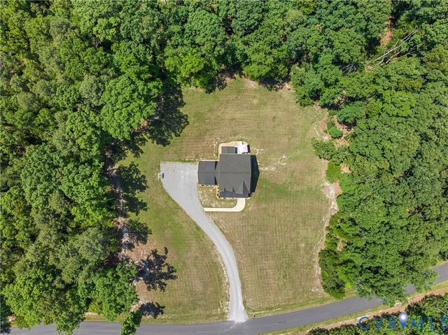13003 Farrington Place Ln, Hanover, VA 23059