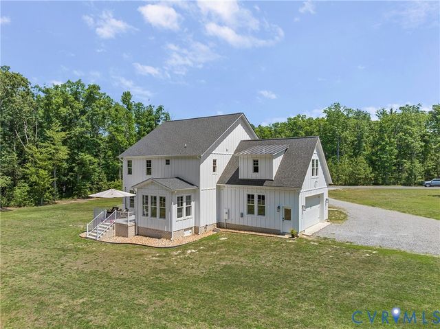 13003 Farrington Place Ln, Hanover, VA 23059