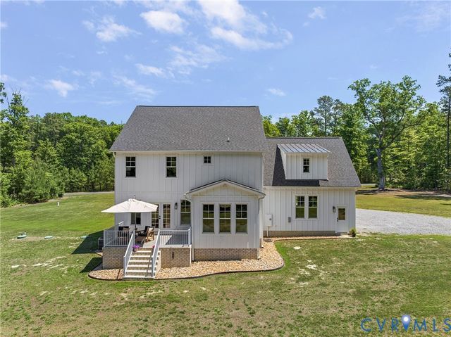 13003 Farrington Place Ln, Hanover, VA 23059